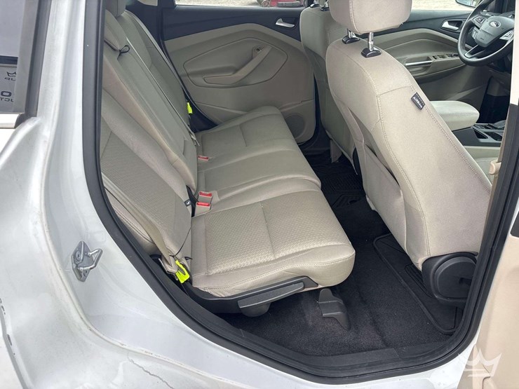 2017-ford-escape-image-25