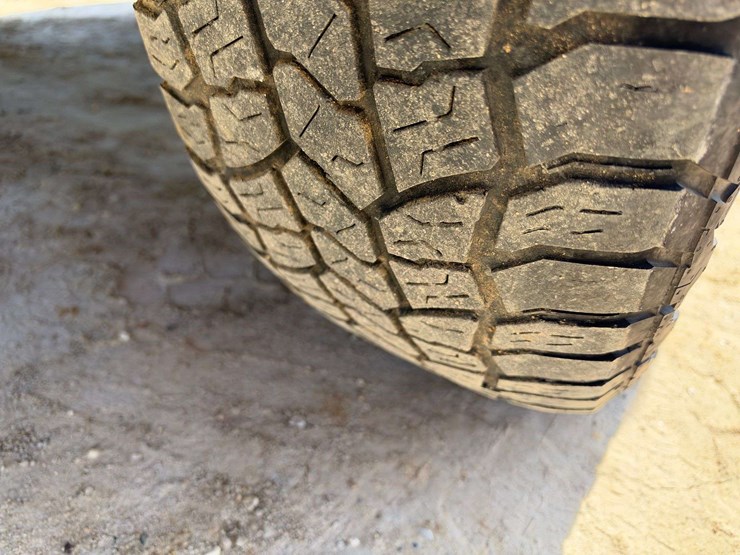 2015-ford-f150-xlt-image-22