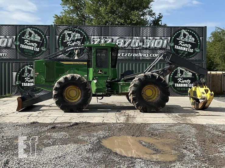 2023-deere-648l-ii-image-1