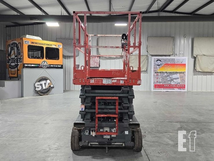 2020-skyjack-sj4732-image-8