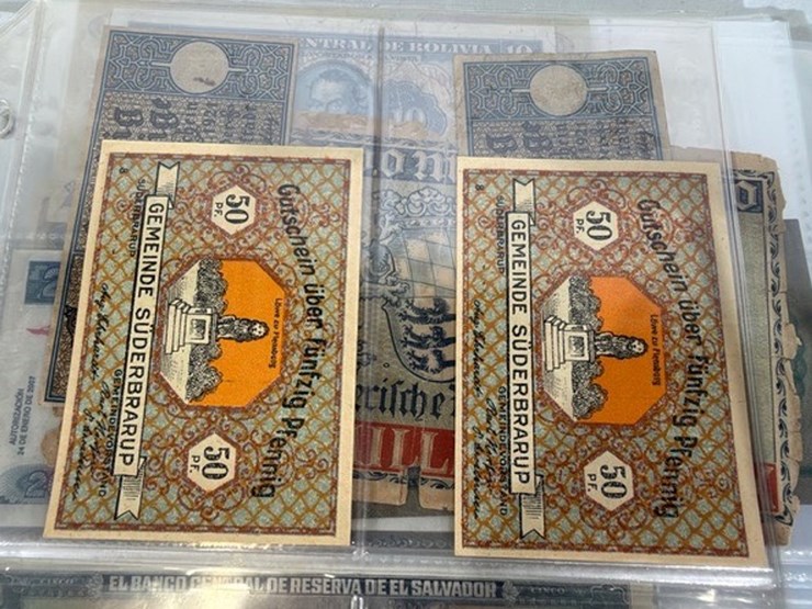 #40309-•-foreign-currency-bank-notes-image-41