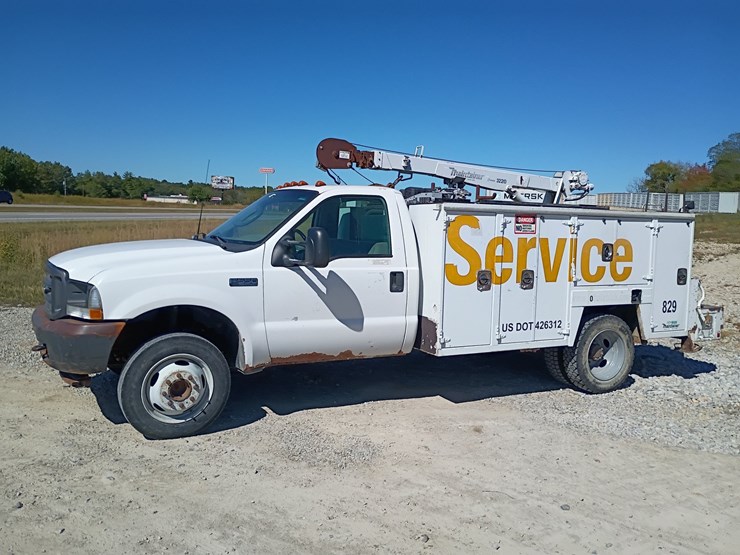 2003-ford-f550-image-2