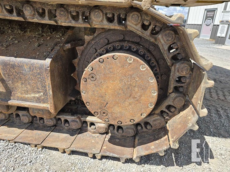 2016-caterpillar-336fl-image-31