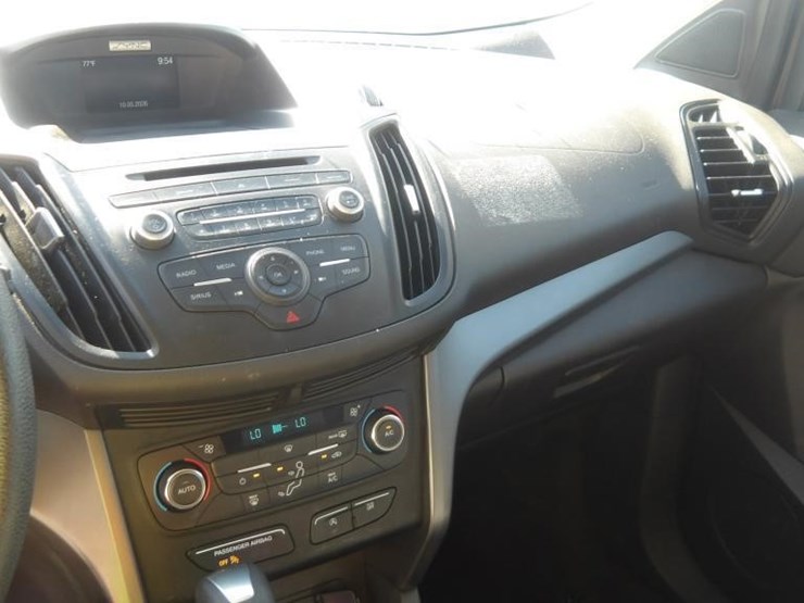 2017-ford-escape-image-18