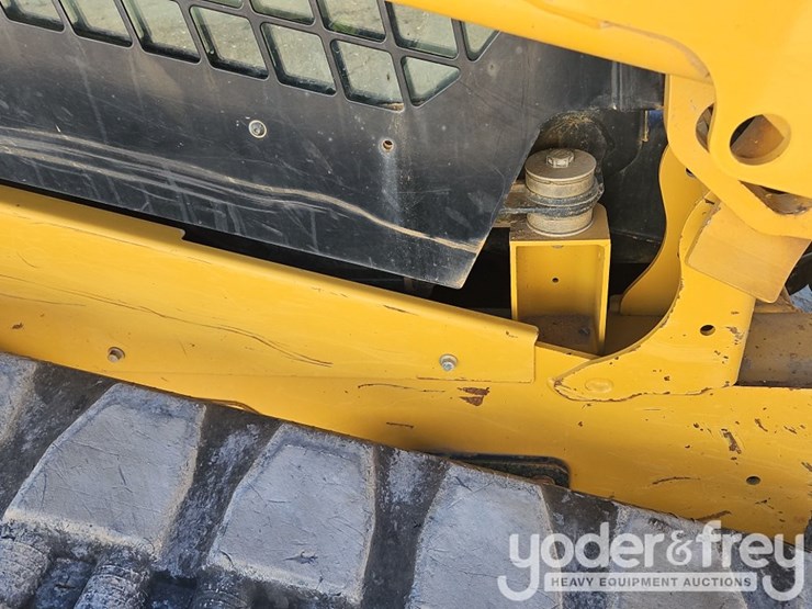 2022-caterpillar-289d3-image-26