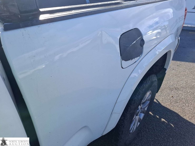 2016-toyota-tacoma-image-20