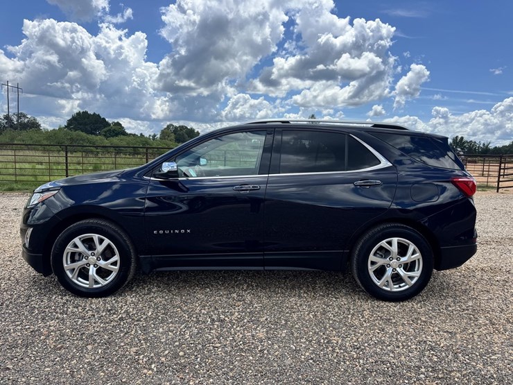 2020-chevrolet-equinox-image-1