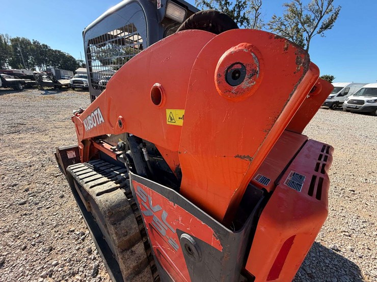 2019-kubota-svl75-2-image-24