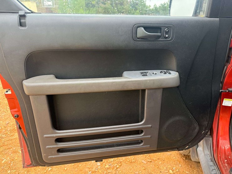 2005-honda-element-image-7