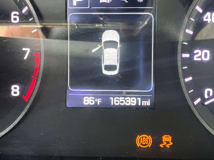 2017-hyundai-sonata-4-door-sedan-(165,391-miles)-image-28