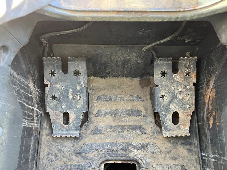 2022-bobcat-t66-image-23