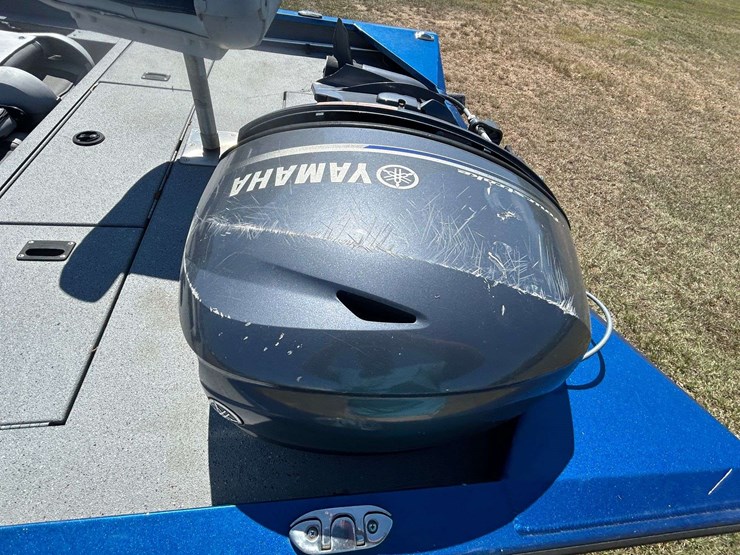 2015-aluma-craft-pro-175-aluminum-bass-boat-w/70-hp-yamaha-outboard-&-trailer-image-18