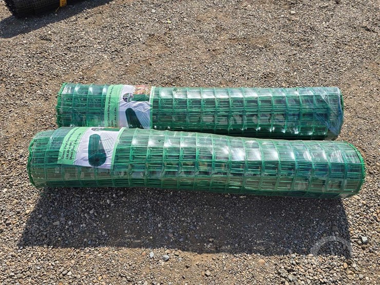 qty.-(2)-green-vinyl-coated-metal-welded-wire-fenc-image-1