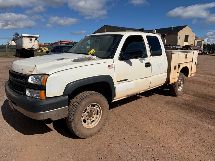 chevrolet-2500-image-1