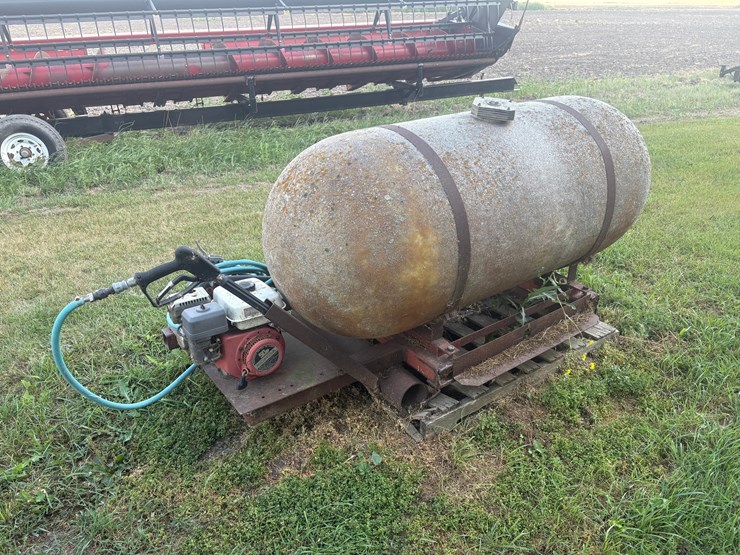 3-pt-water-tank-with-pump-and-honda-engine-to-put-out-grass-fires.-works-great-for-burning-ditches.-can-be-used-in-pickup-box.-image-5
