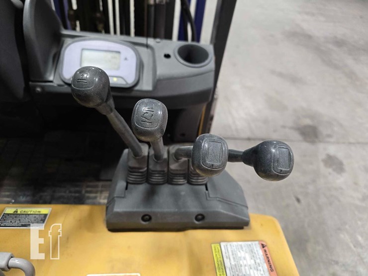 caterpillar-ec25en2-image-18