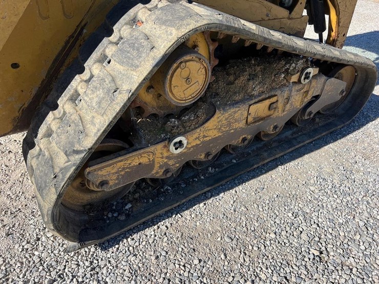 2013-caterpillar-289c2-image-13