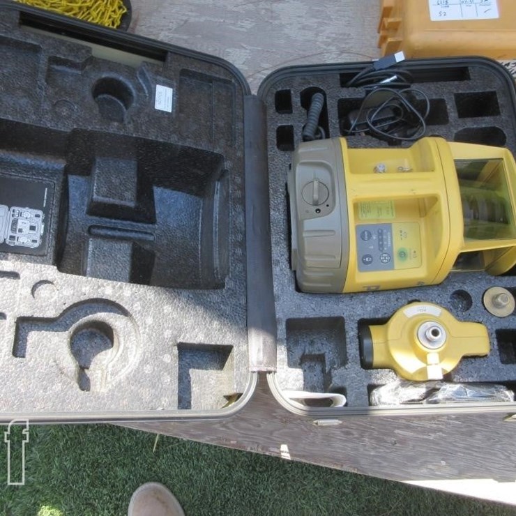 TOPCON MILLMETER GPS PAVING & LASER TRANSMITTER