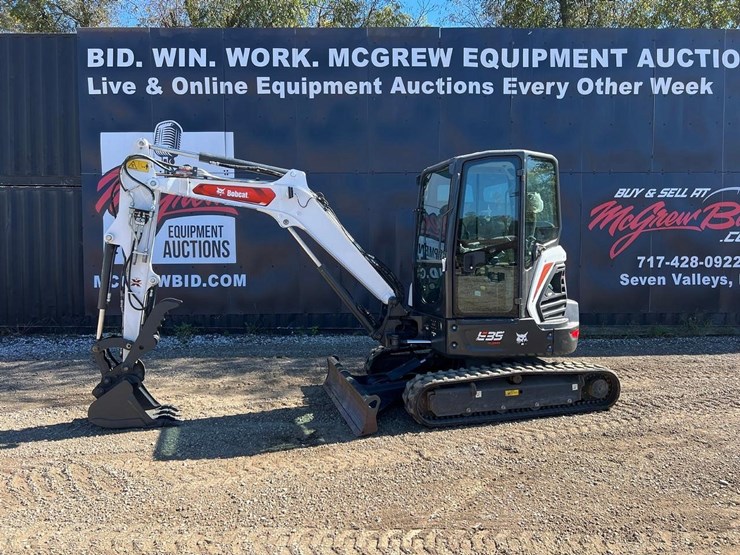 2024-bobcat-e35-image-1