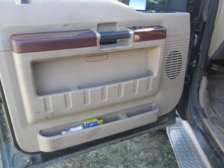 2008-ford-f250-king-ranch-image-23