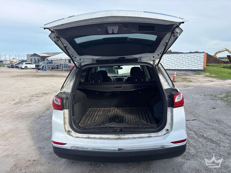 2019-chevrolet-equinox-image-25