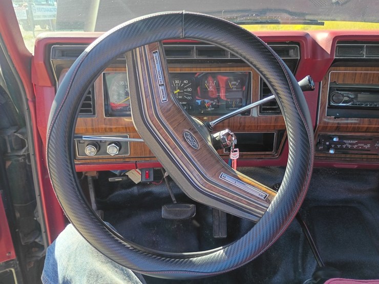 1980-ford-bronco-image-49