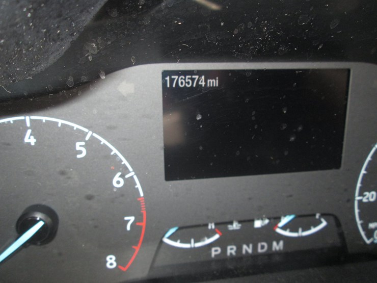 2023-ford-transit-connect-image-27