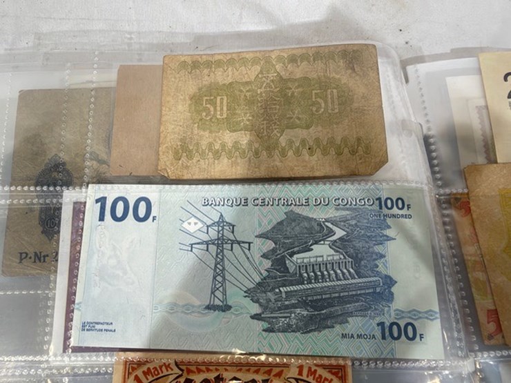 #40311-•-foreign-currency-bank-notes-image-142