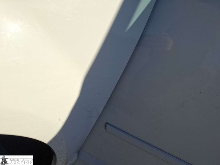 2012-dodge-grand-caravan-image-22