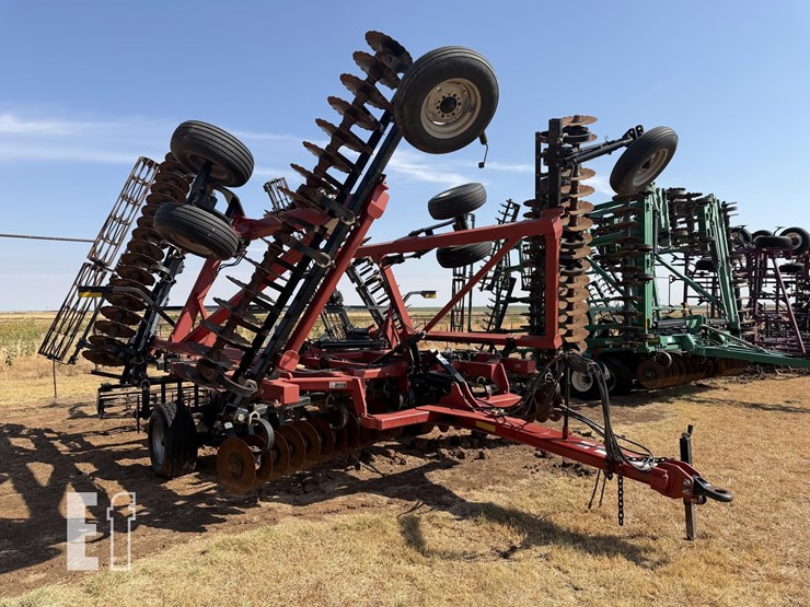 case-ih-true-tandem-330-turbo-image-2