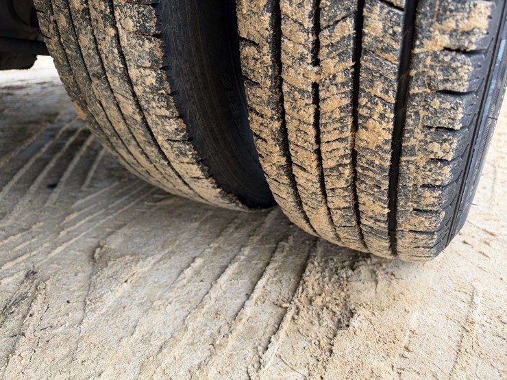 2014-ford-e450-image-20