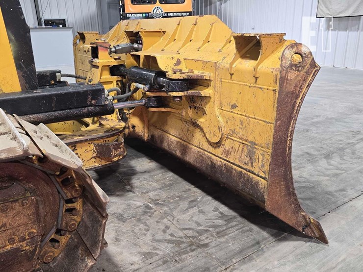 2019-caterpillar-d6k2-lgp-image-11