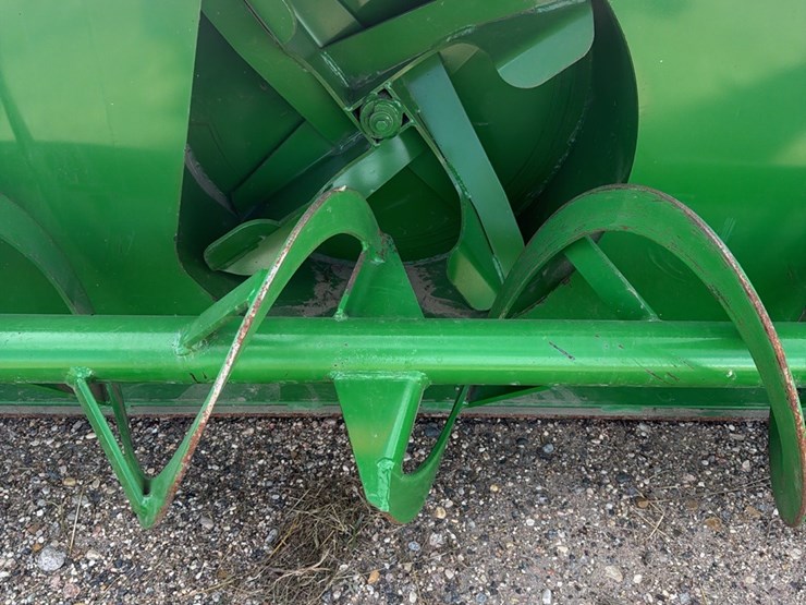 frontier-model-sb1174-like-absolutely-brand-new-3-point-snow-blower,-hydraulic-chute,-john-deere-jiffy-hitch,-none-nicer,-check-photos-image-44