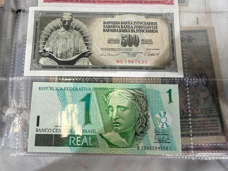 #40310-•-foreign-currency-bank-notes-image-18