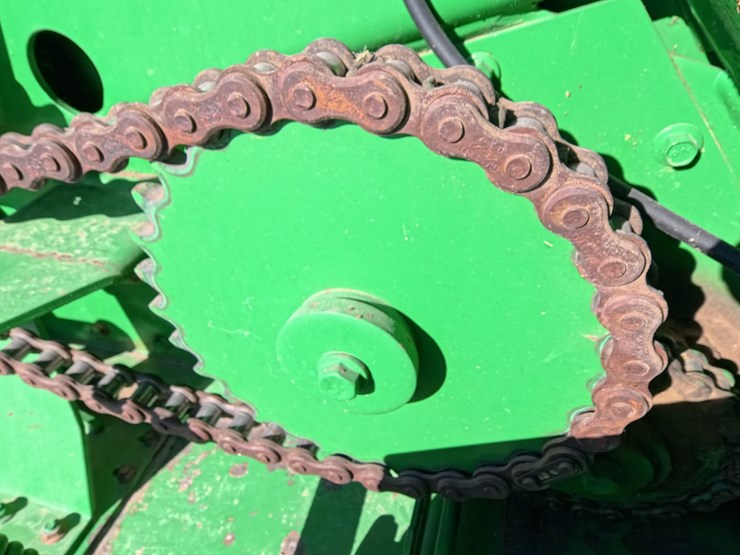 john-deere-569-premium-image-27