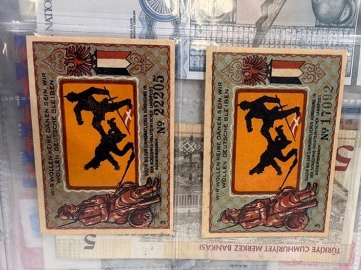 #40311-•-foreign-currency-bank-notes-image-30