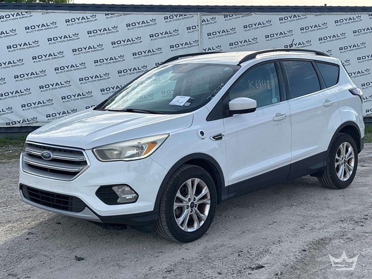 2018-ford-escape-image-1