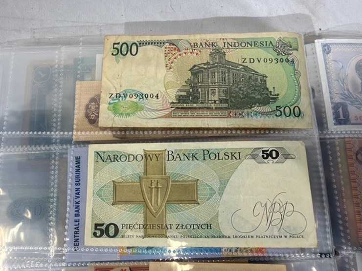 #40310-•-foreign-currency-bank-notes-image-118