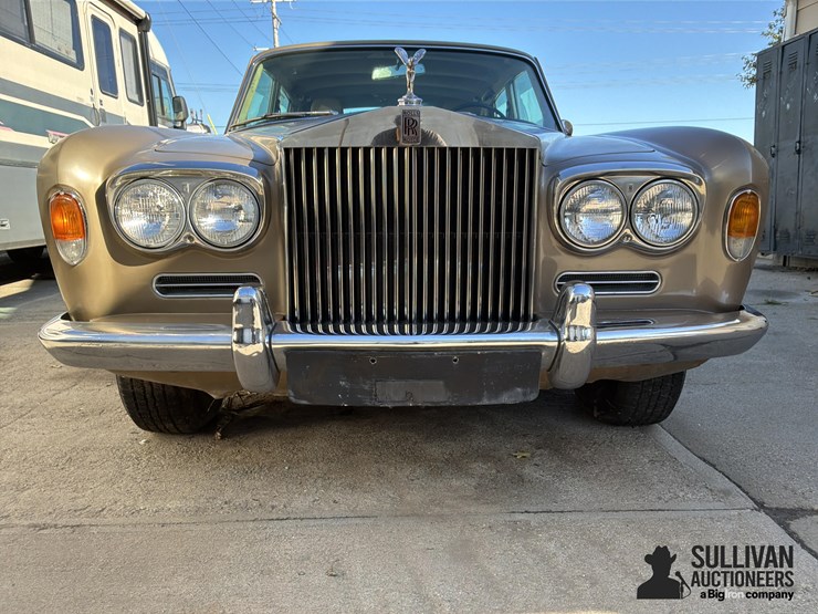 1972-rolls-royce-silver-shadow-4-door-sedan-image-19