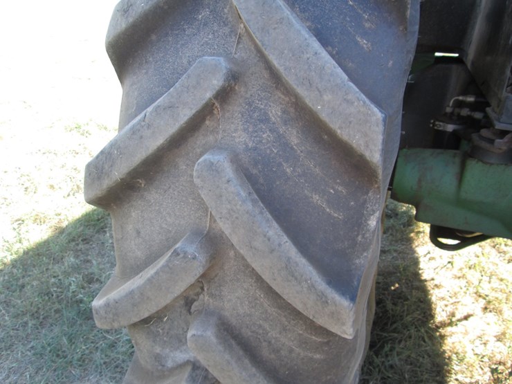 john-deere-6310-image-9