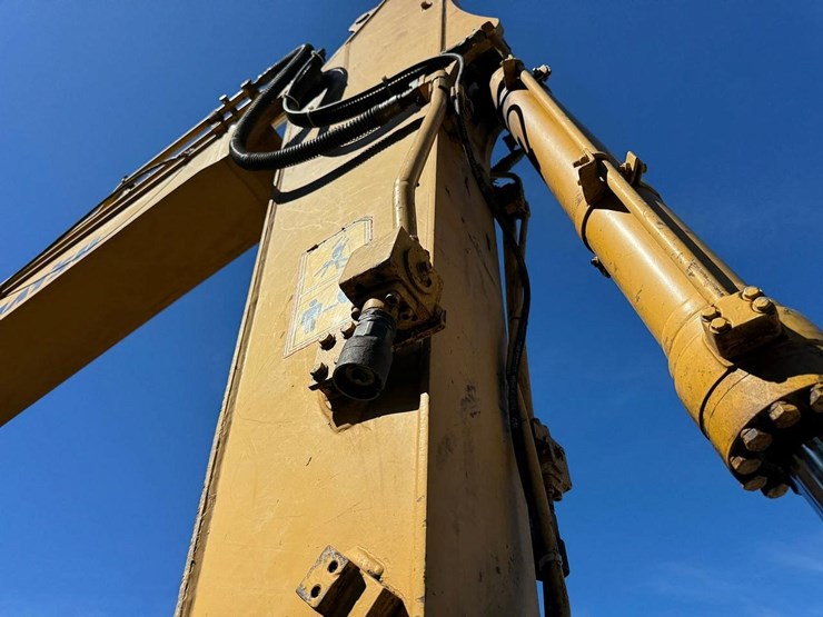 komatsu-pc160-image-12