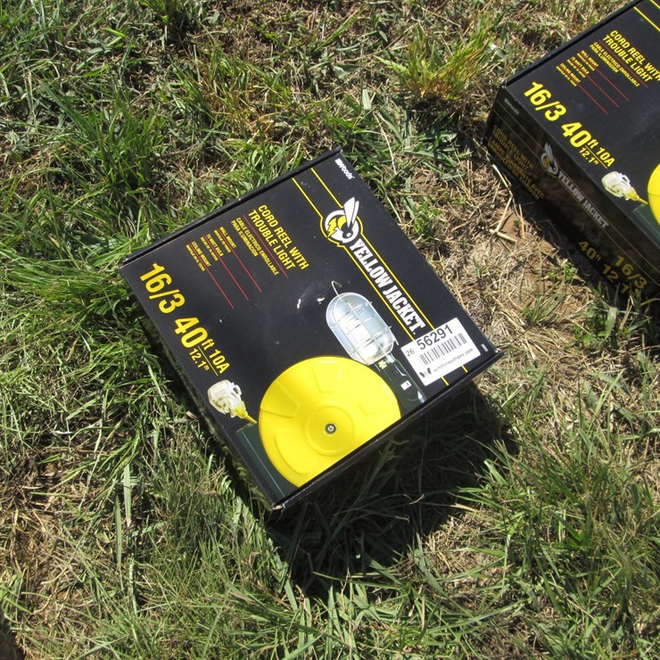 YELLOW JACKET 40