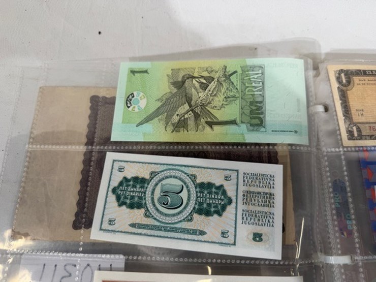 #40311-•-foreign-currency-bank-notes-image-9