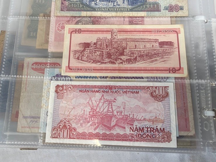 #40308-•-foreign-currency-bank-notes-image-101