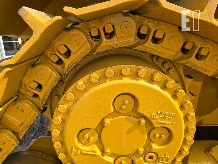 2007-caterpillar-d8t-image-35