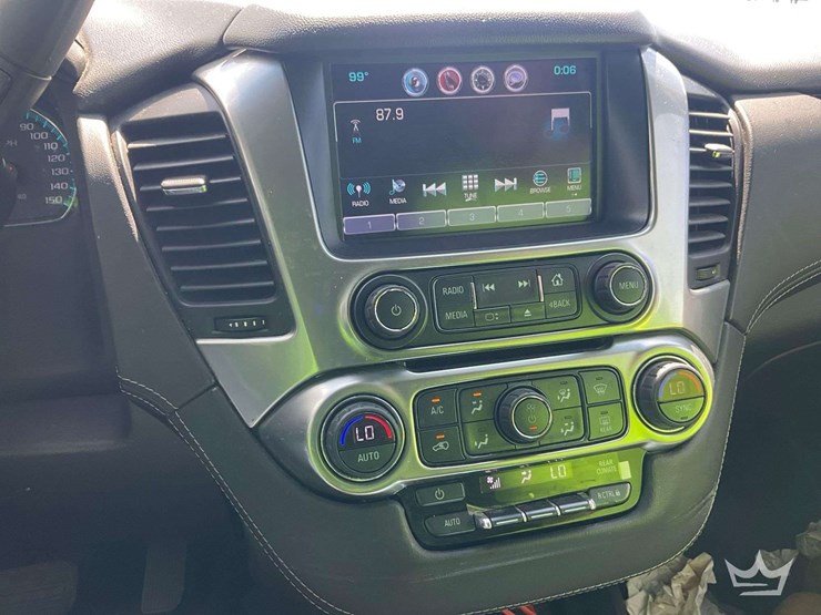 2018-chevrolet-tahoe-image-16