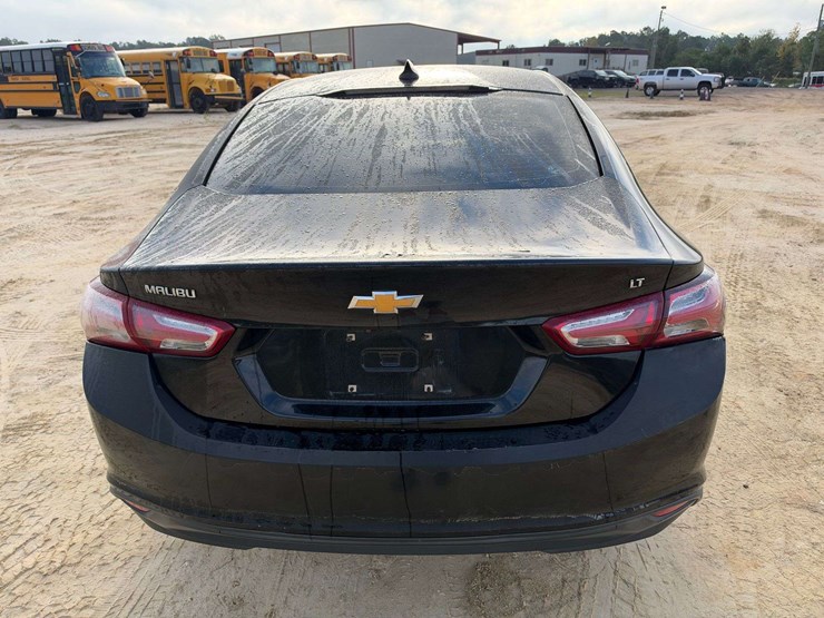 2020-chevrolet-malibu-lt-4-door-sedan-(167,146-miles)-image-6