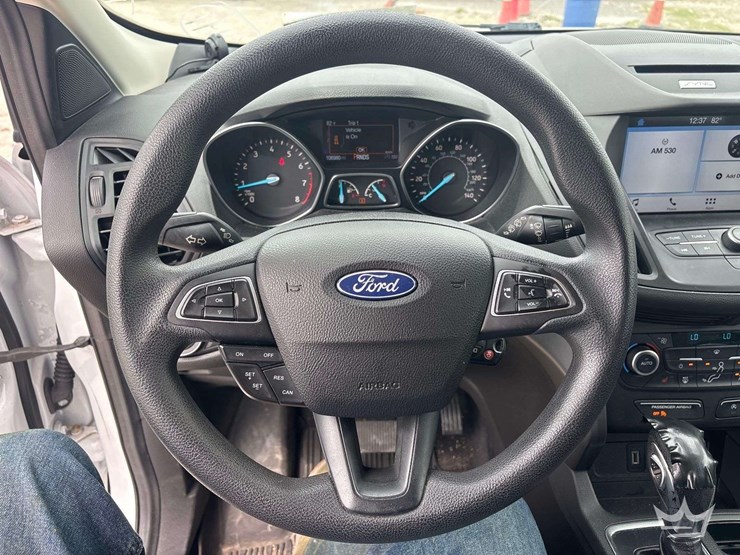 2018-ford-escape-image-13