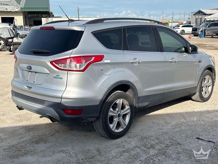 2016-ford-escape-image-3