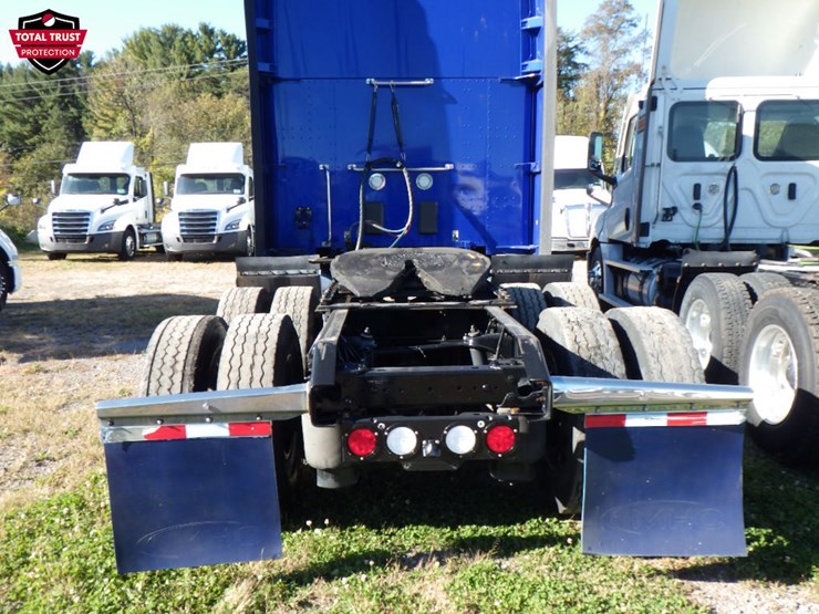 2021-kenworth-t680-image-9